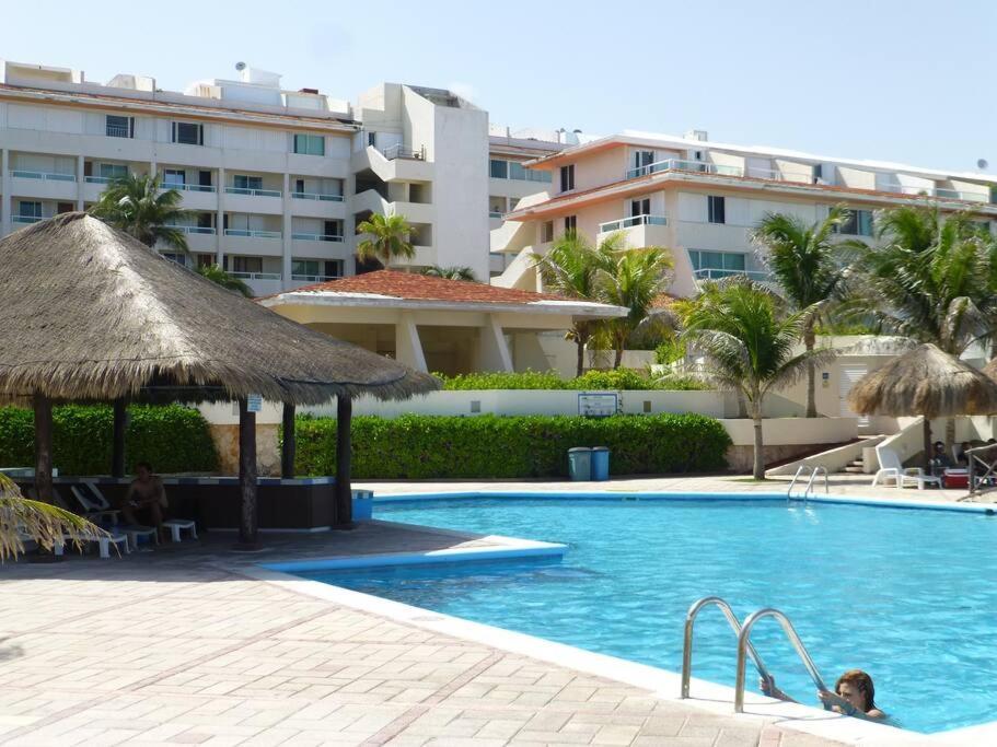 Great Price, Beautiful Beach And Pool, 1 Bedroom Cancún Esterno foto